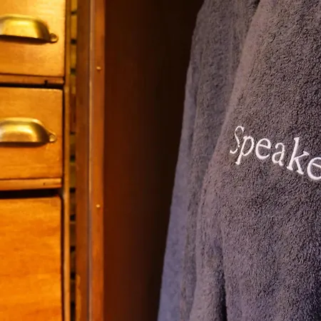 35 Speakeasy - Ambiance Pub Centre Avec Parking Apartmán Remeš